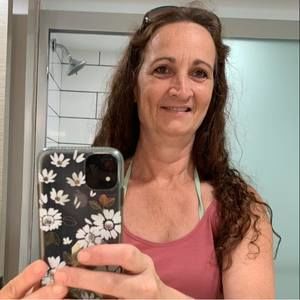 Meet your Posher, Karen
